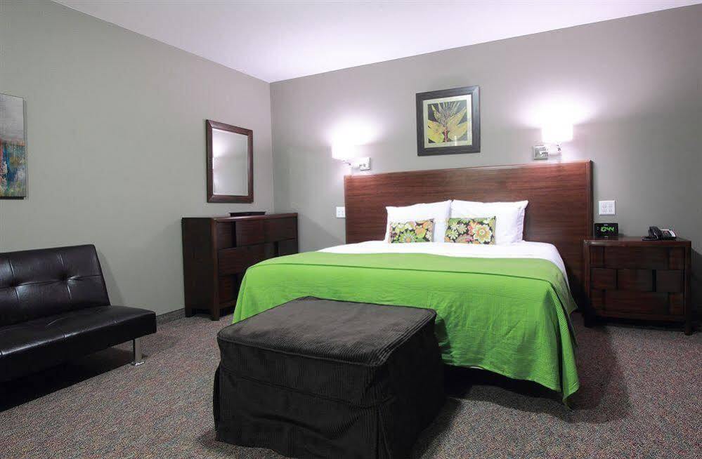 Hotel Dushore Екстер'єр фото